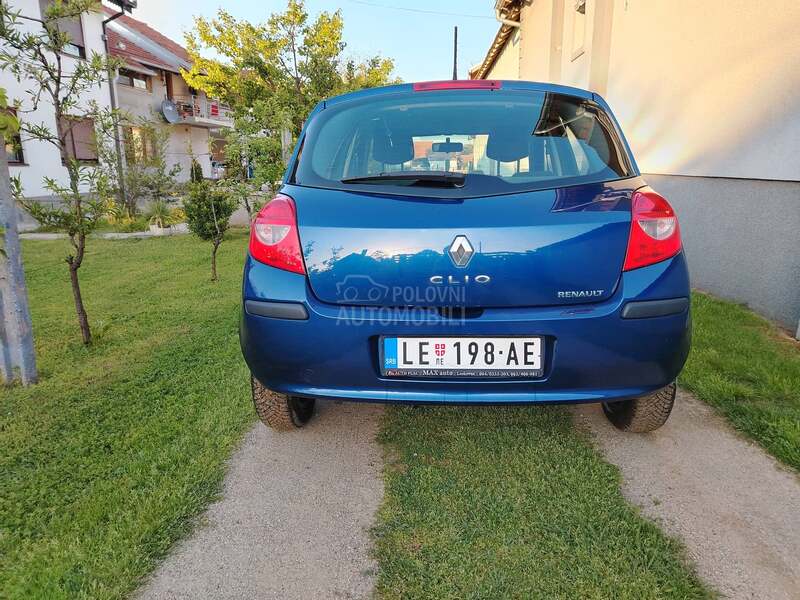 Renault Clio 