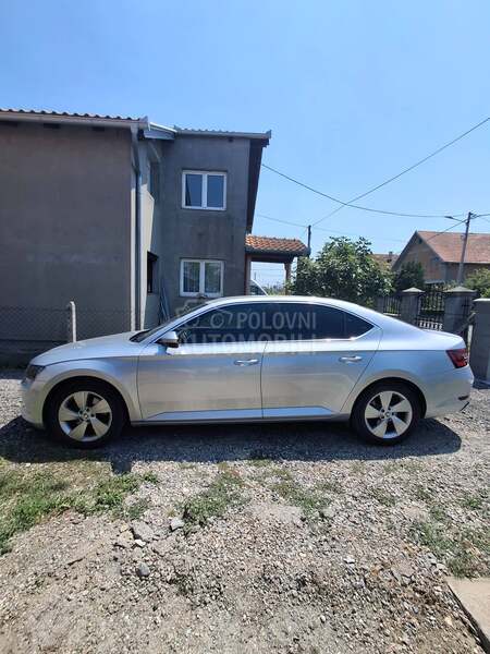 Škoda Superb 1,6 tdi