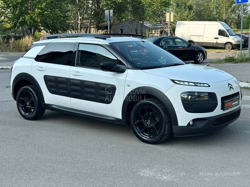Citroen C4 Cactus 1.6 HDI Led Kam Pano