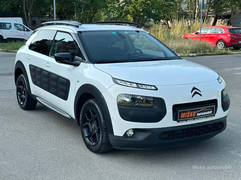 Citroen C4 Cactus 1.6 HDI Led Kam Pano