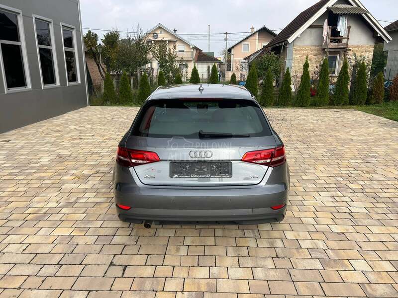 Audi A3 1.6 TDI S-TRONIC
