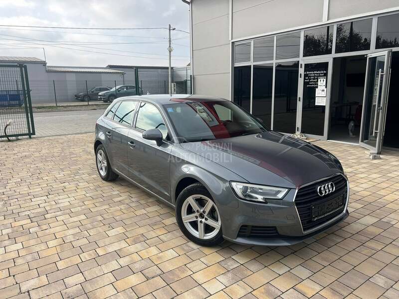 Audi A3 1.6 TDI S-TRONIC