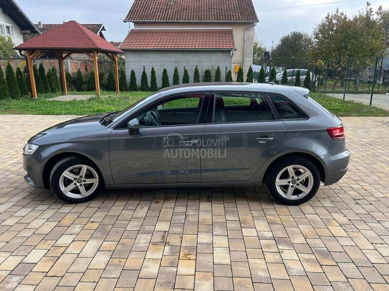 Audi A3 1.6 TDI S-TRONIC