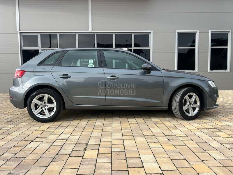 Audi A3 1.6 TDI S-TRONIC