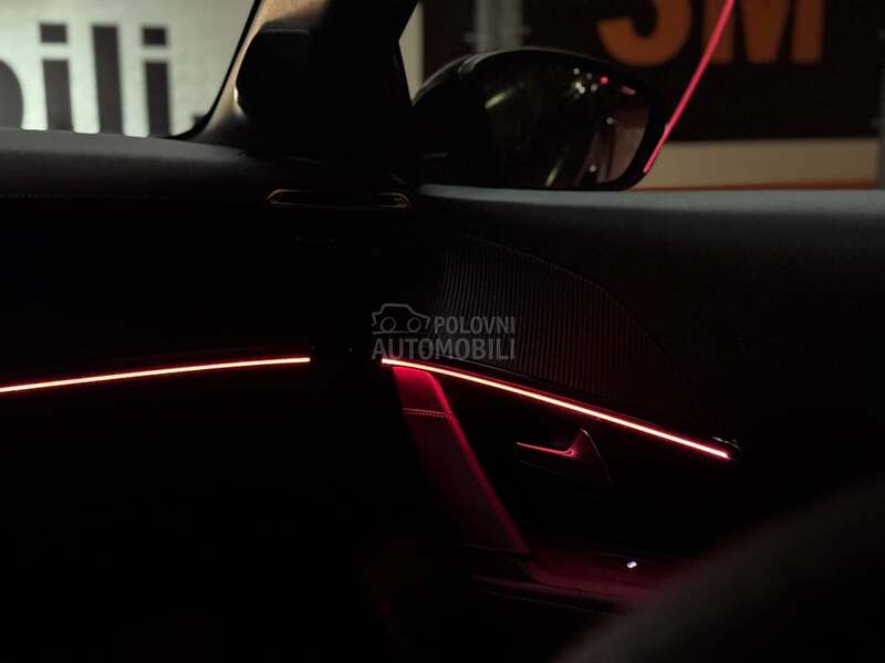 Peugeot 208 GT-Line/Black/Led