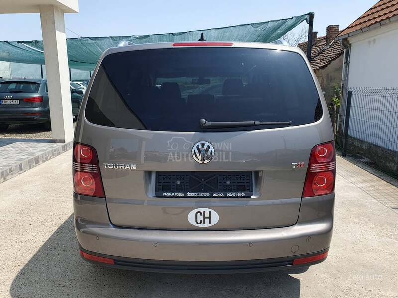 Volkswagen Touran 1.4TSI DSG CH