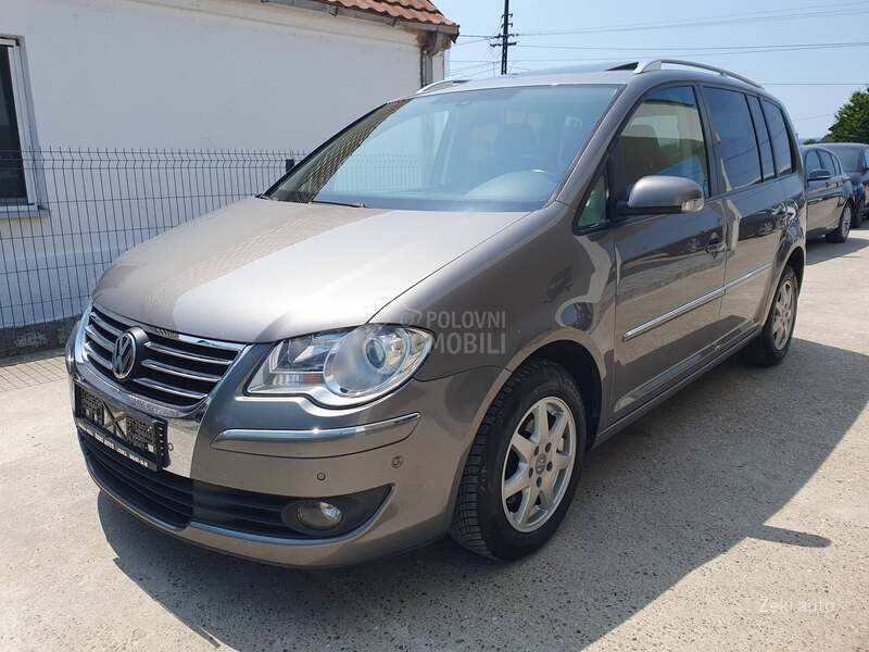 Volkswagen Touran 1.4TSI DSG CH