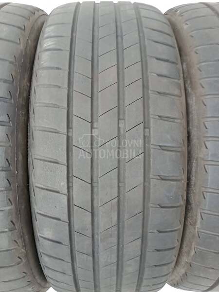 Bridgestone 215/50 R17 Letnja