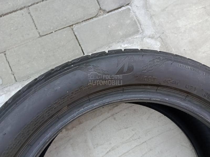 Bridgestone 215/50 R17 Letnja