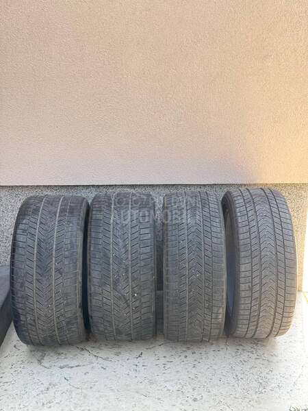 Gripmax 245/40 R19 Sve sezone