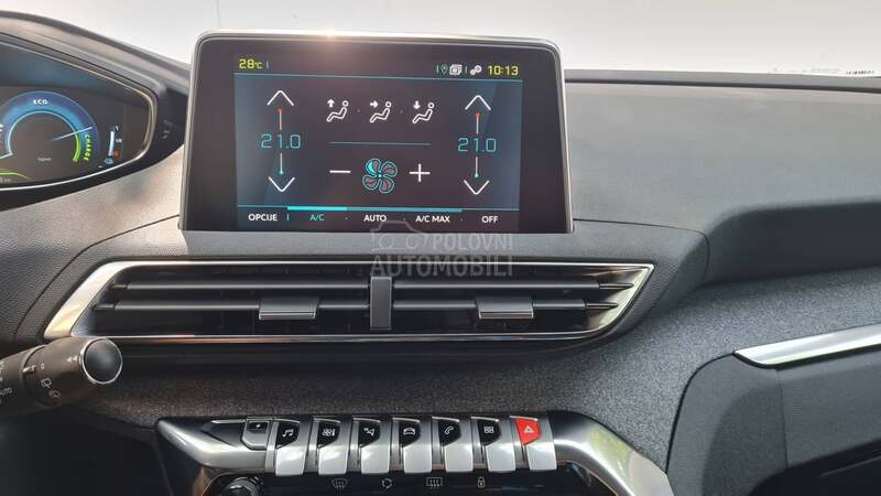 Peugeot 3008 1.6 Hybrid Allure
