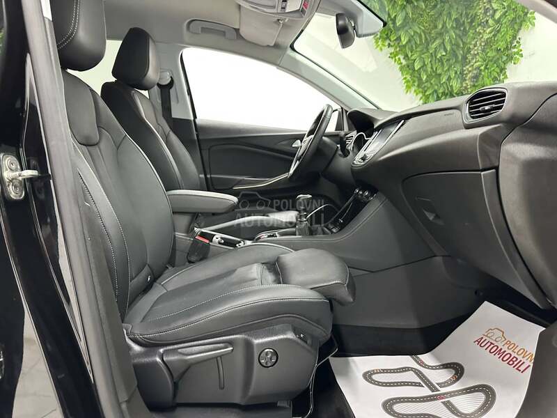 Opel Grandland X 1.2 INNOVATION