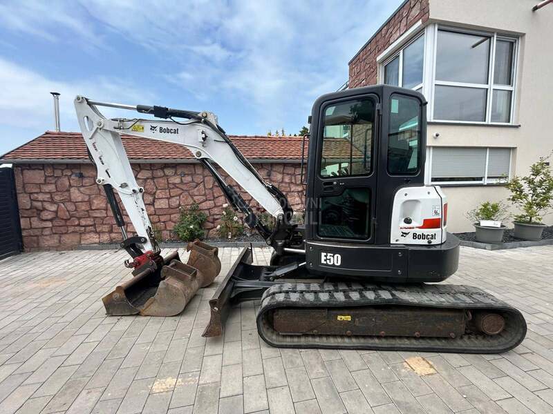 Bobcat E50 2014god.