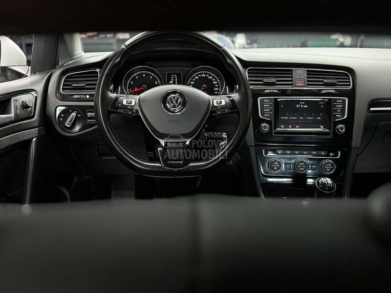 Volkswagen Golf 7 1.4TGI