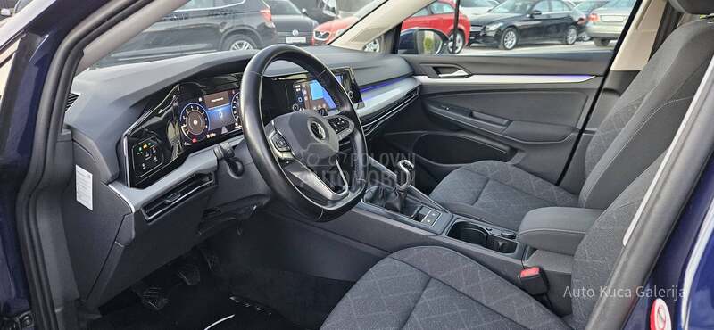 Volkswagen Golf 8 1.5 TSI