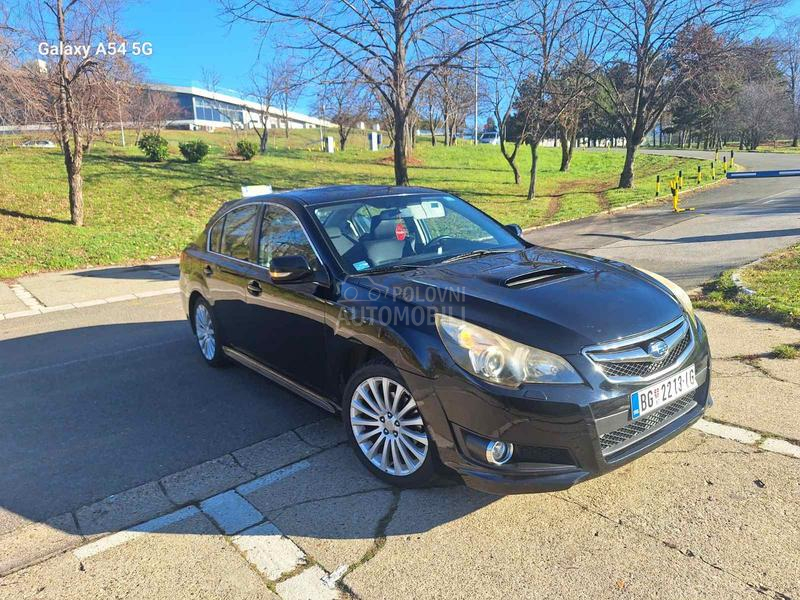 Subaru Legacy 2.0 Boxer, AWD