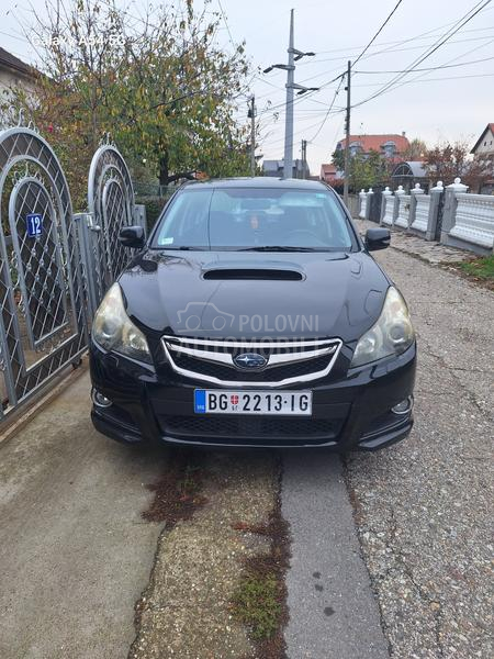 Subaru Legacy 2.0 Boxer, AWD