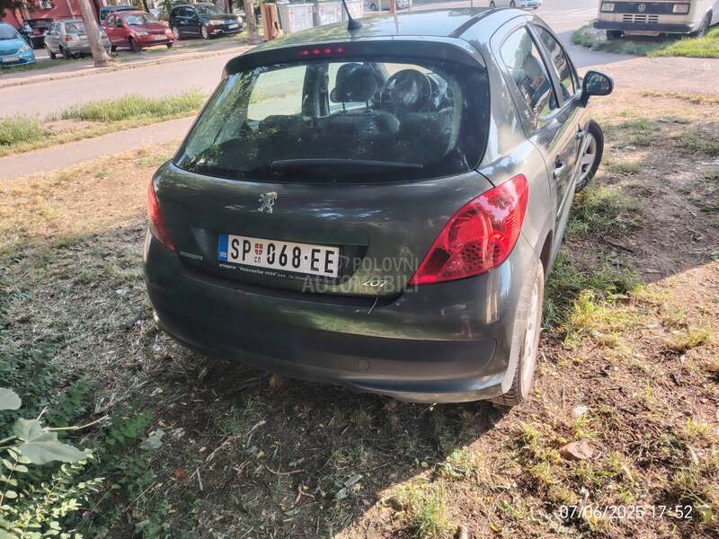 Peugeot 207 1.4