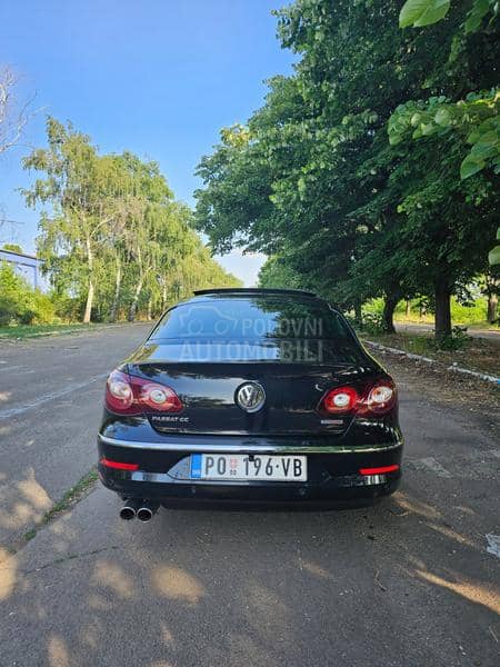 Volkswagen Passat CC 2.0 R line