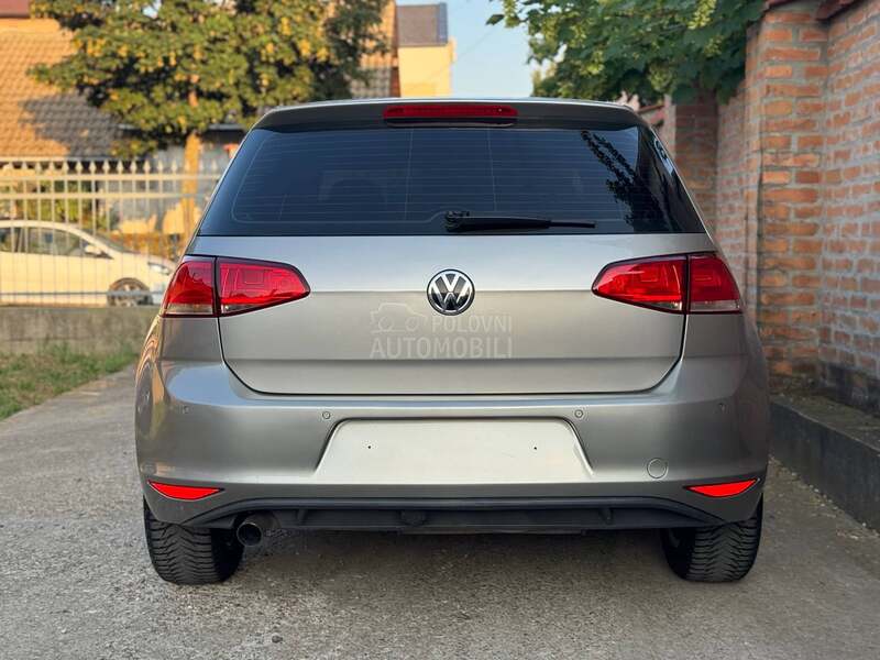 Volkswagen Golf 7 77 k.W org.K.M
