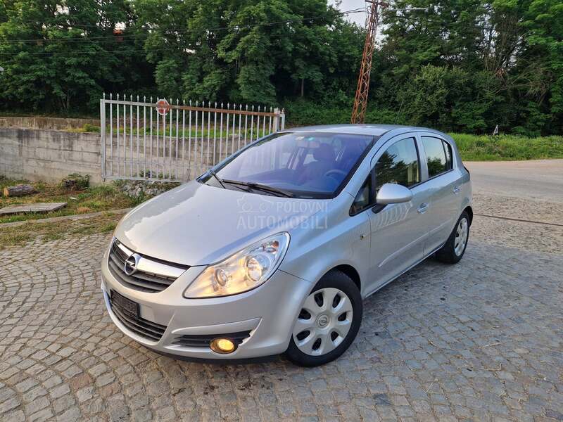 Opel Corsa D 1.4i