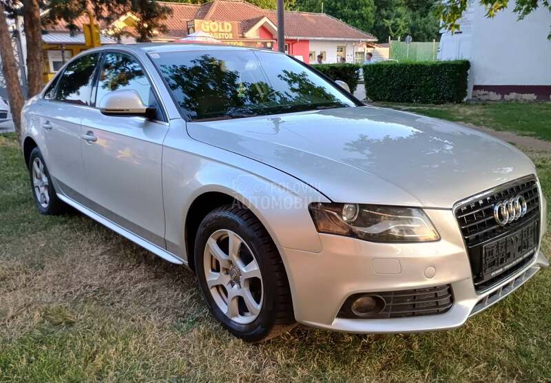 Audi A4 Nov set kvacila