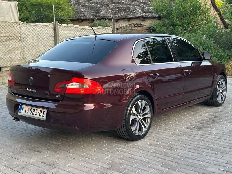 Škoda Superb 1.9 TDI ELEGANCE