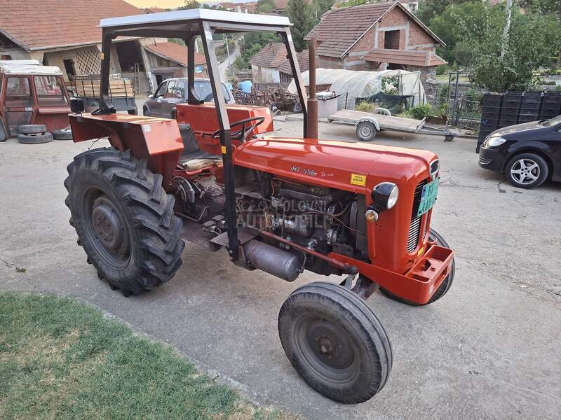 IMT 558