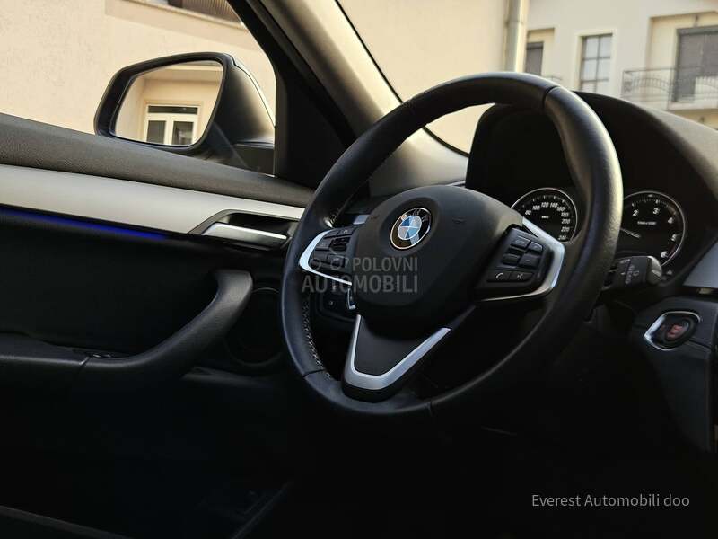 BMW X2 2.0/Luxury Line/Pano