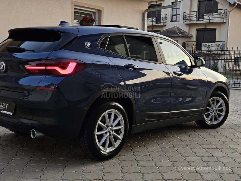 BMW X2 2.0/Luxury Line/Pano