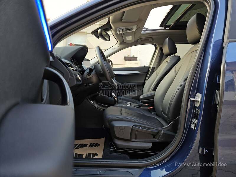 BMW X2 2.0/Luxury Line/Pano