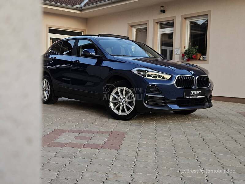 BMW X2 2.0/Luxury Line/Pano