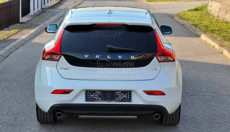 Volvo V40 T3 Summum, CH