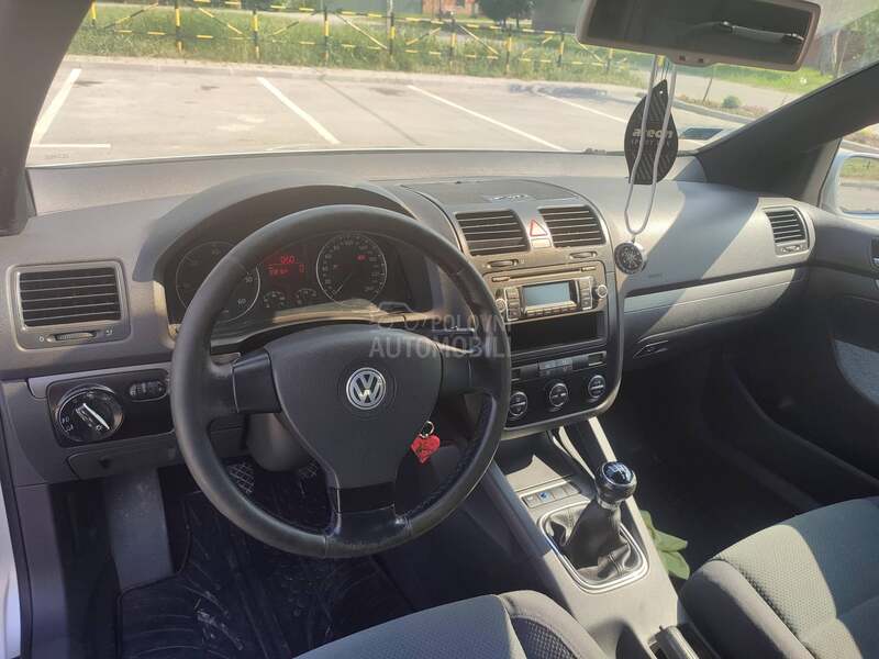Volkswagen Golf 5 