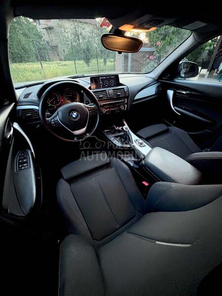BMW 118 sport/CH/NAVl