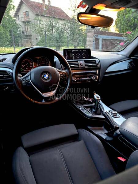 BMW 118 sport/CH/NAVl