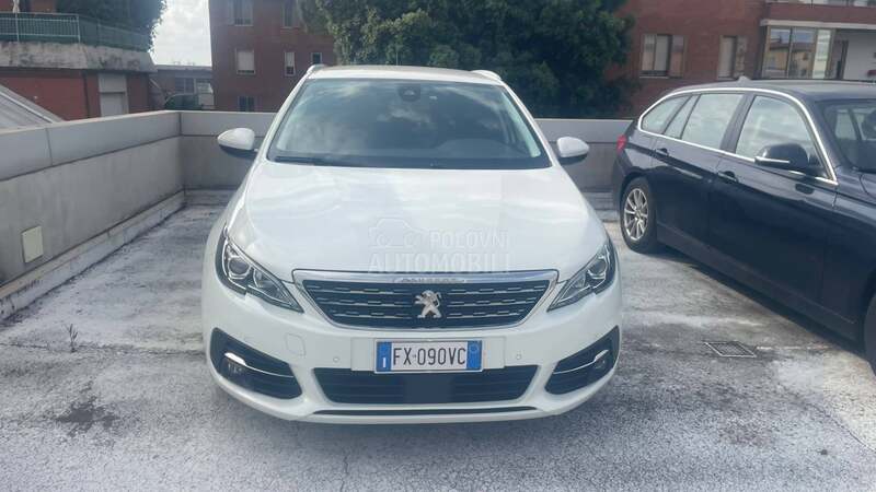 Peugeot 308 1.5HDI ALLURE-T O P