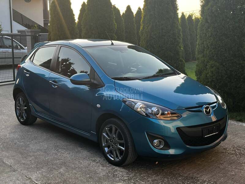 Mazda 2 GTA