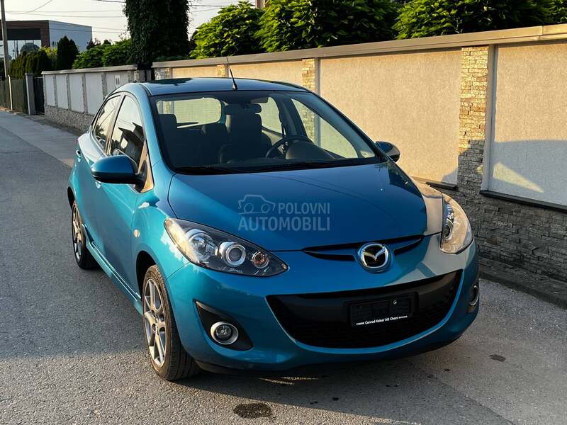 Mazda 2 GTA