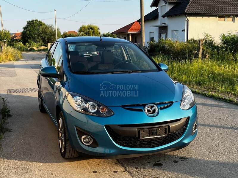 Mazda 2 GTA