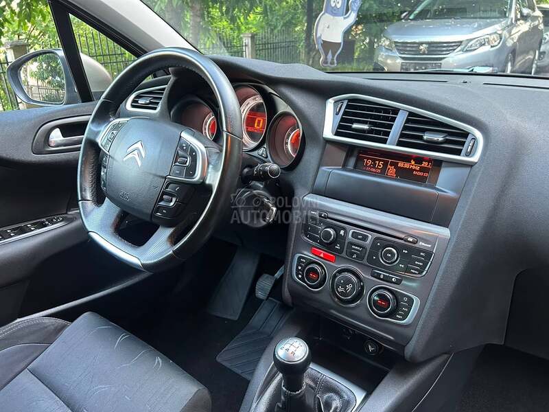 Citroen C4 1.4 atraction