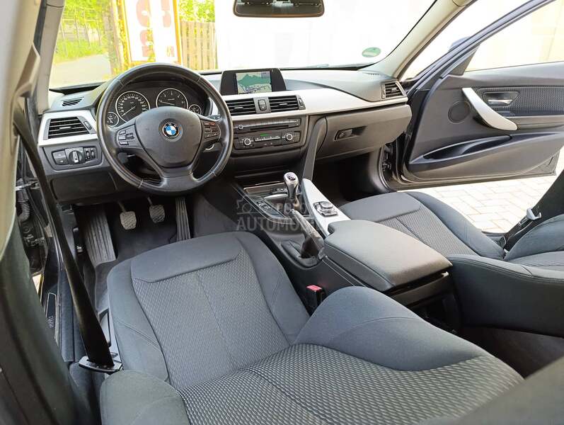 BMW 318 2.0D NAV//T.O.P