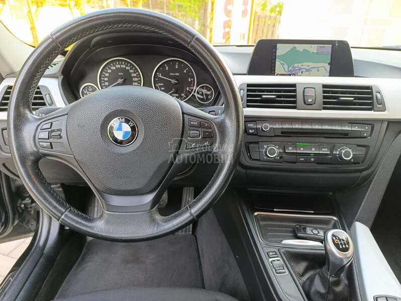 BMW 318 2.0D NAV//T.O.P