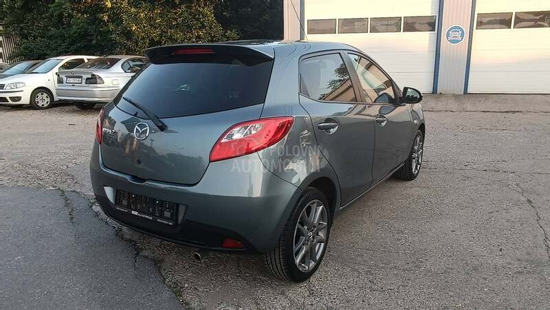 Mazda 2 1.3 MZ TAKUMI II NAV