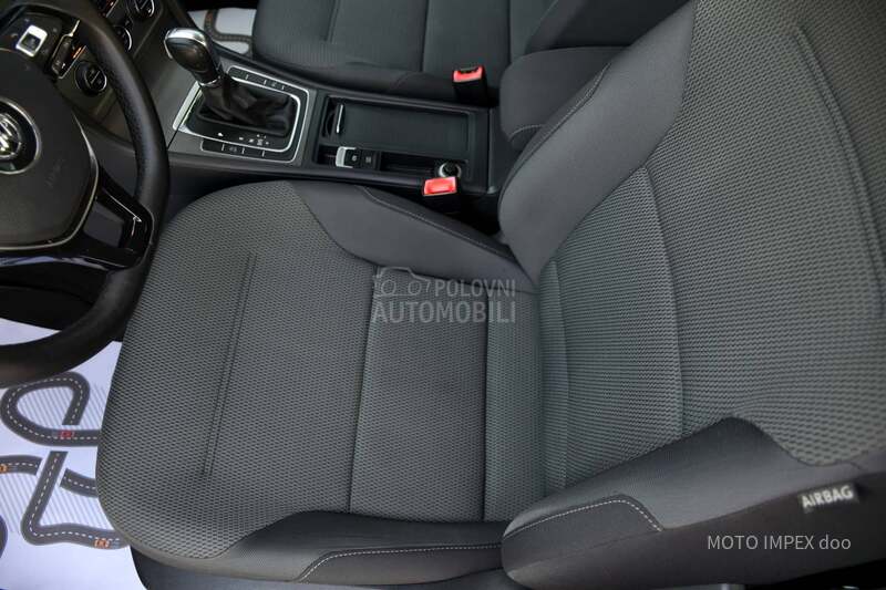 Volkswagen Golf 7 1.4TSI /NAV/DSG/CH