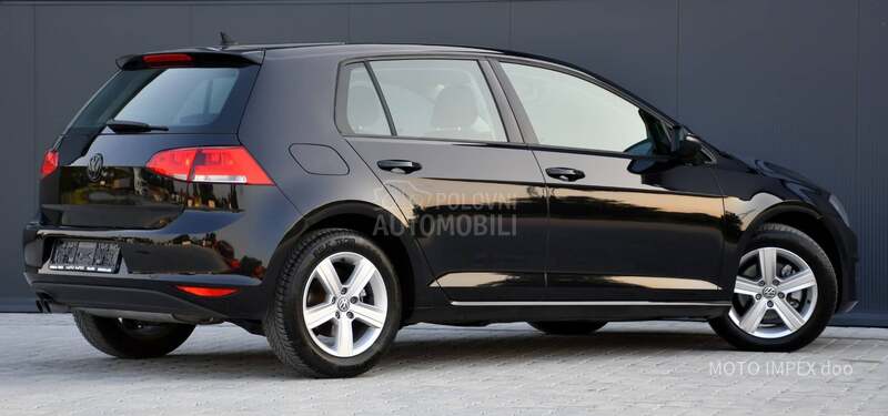 Volkswagen Golf 7 1.4TSI /NAV/DSG/CH