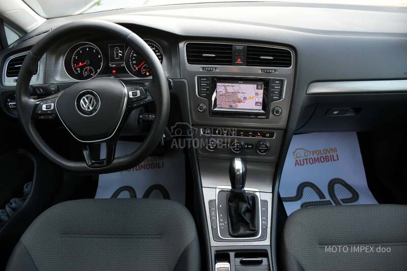 Volkswagen Golf 7 1.4TSI /NAV/DSG/CH