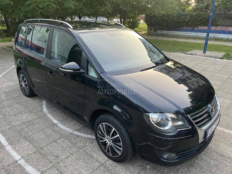 Volkswagen Touran 1,9 tdi Bluemotion