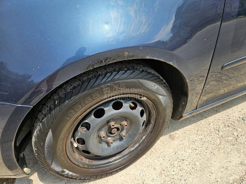 Volkswagen Golf 5 1.4 TSI