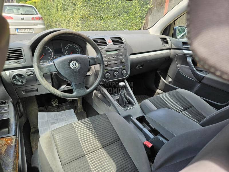 Volkswagen Golf 5 1.4 TSI